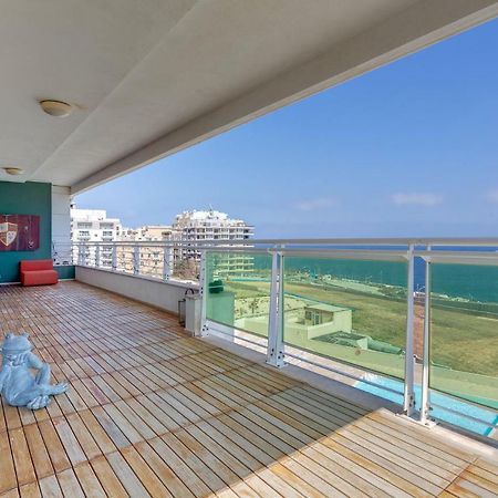 Seafront Apartment In Sliema With Pool, Upmarket Complex Εξωτερικό φωτογραφία